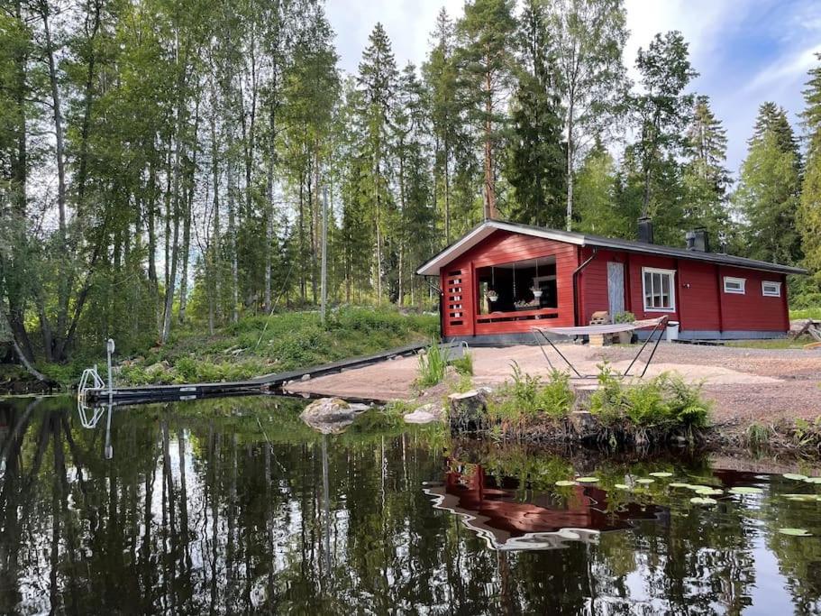 Katiskosken Joenrantamoekki Villa Hameenlinna Exterior photo